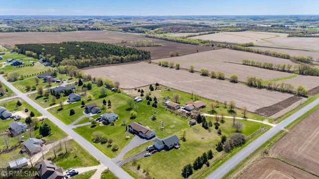 $449,900 | 1603 86th Avenue, Hammond, WI 54015