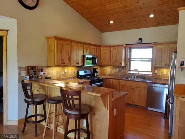 $449,900 | 1603 86th Avenue, Hammond, WI 54015