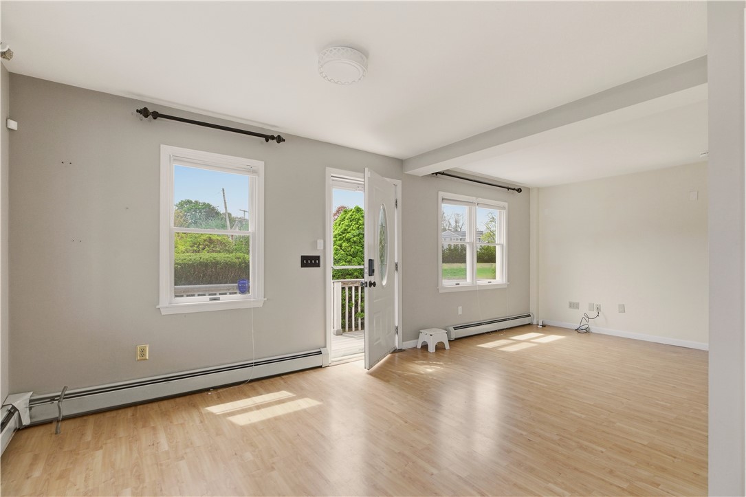 507 County Road Barrington, RI 02806 - Photo 12 of 45
