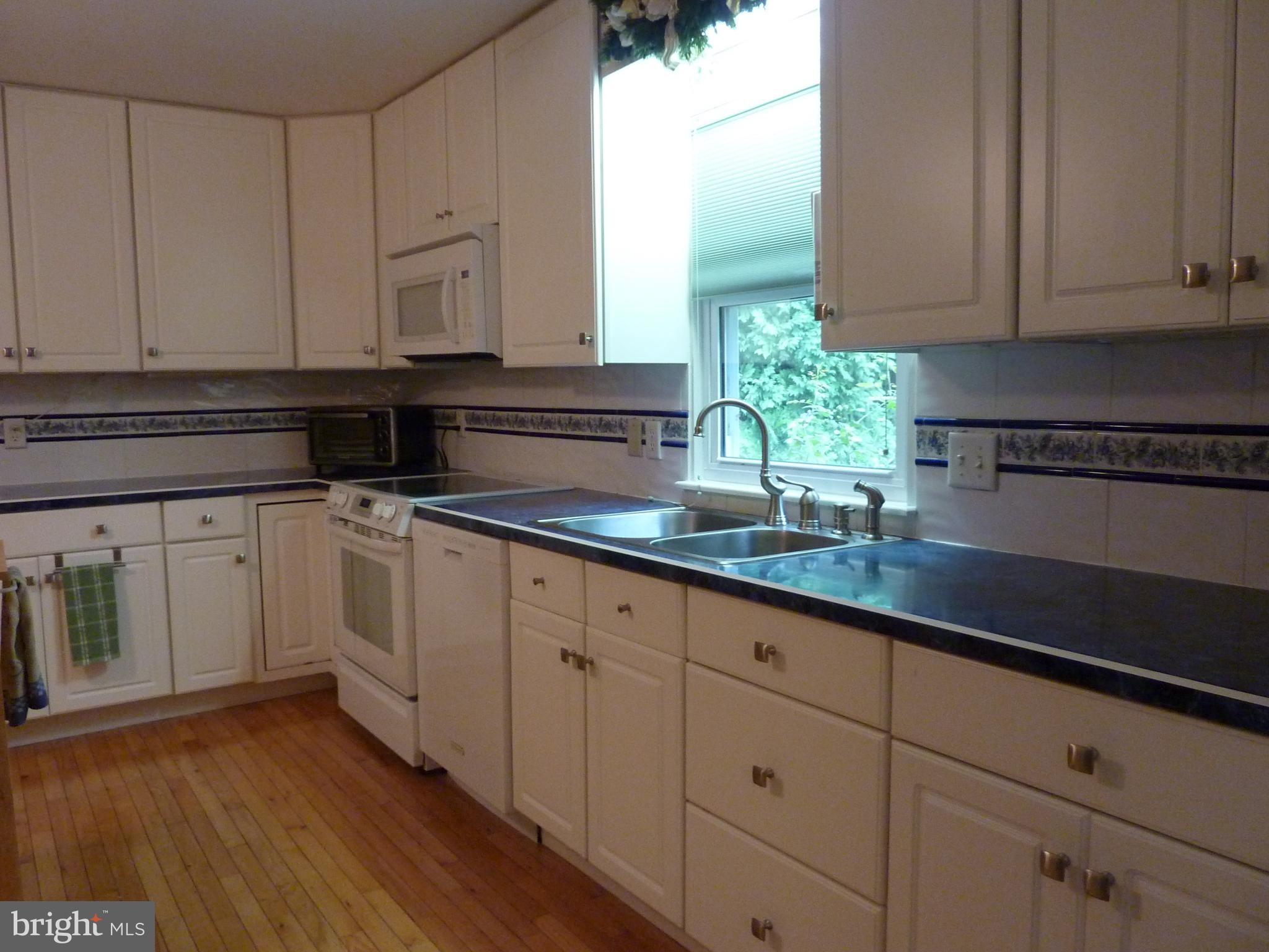 284 Merion Road Dover, DE 19904 - Photo 7 of 25 Kitchen