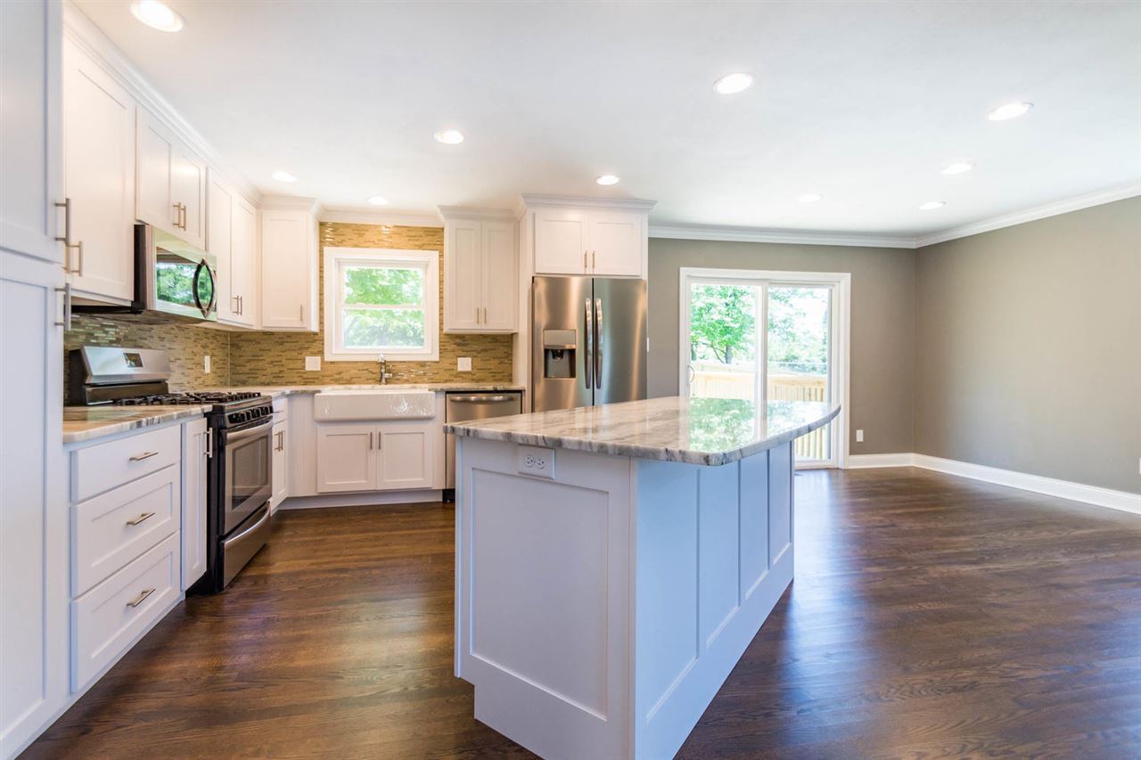 201 South Smith Road Bloomington, IN 47401 - Photo 10 of 36 Gallery Image 10