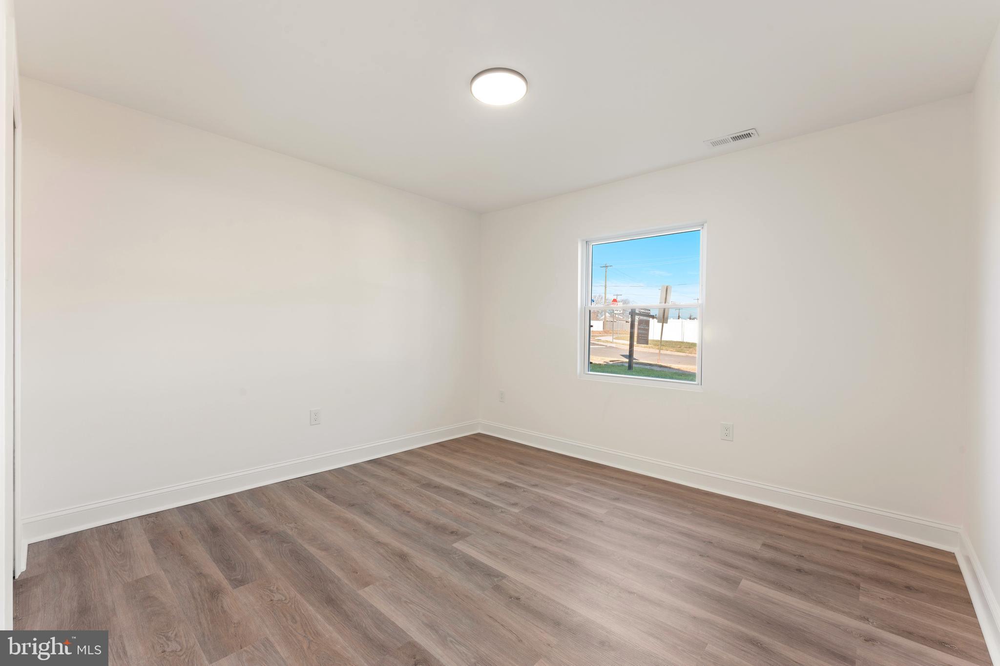 43 Petunia Road Levittown, PA 19056 - Photo 21 of 35 wooden floor in a room