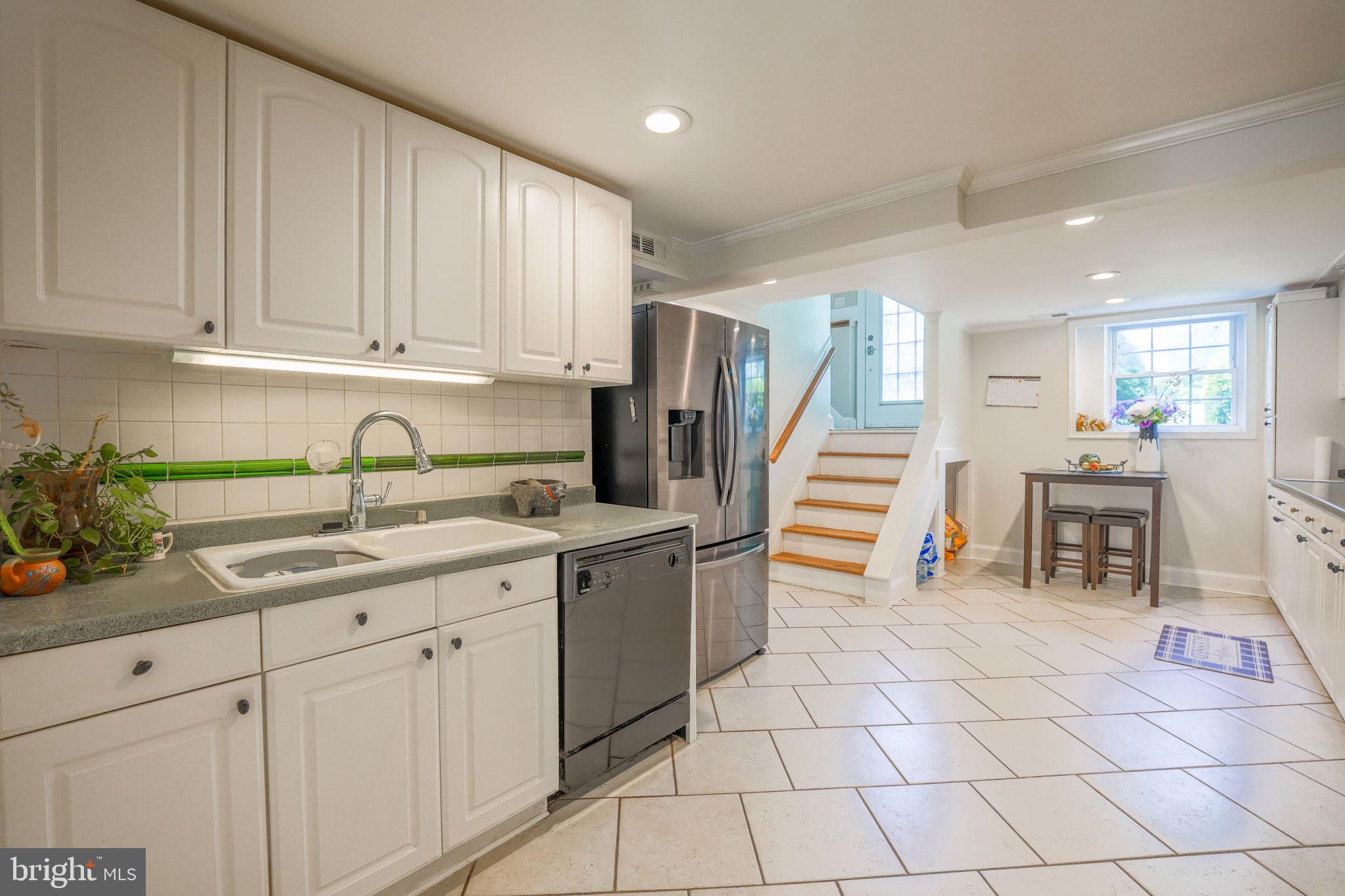 4127 Granby Road Woodbridge, VA 22193 - Photo 18 of 48 Gallery Image 18