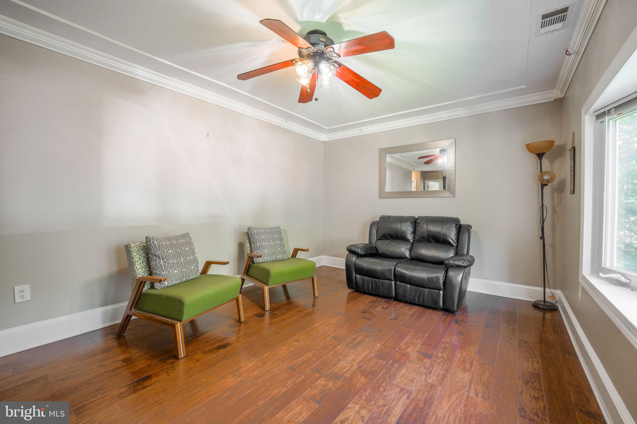 4127 Granby Road Woodbridge, VA 22193 - Photo 6 of 48 Gallery Image 6