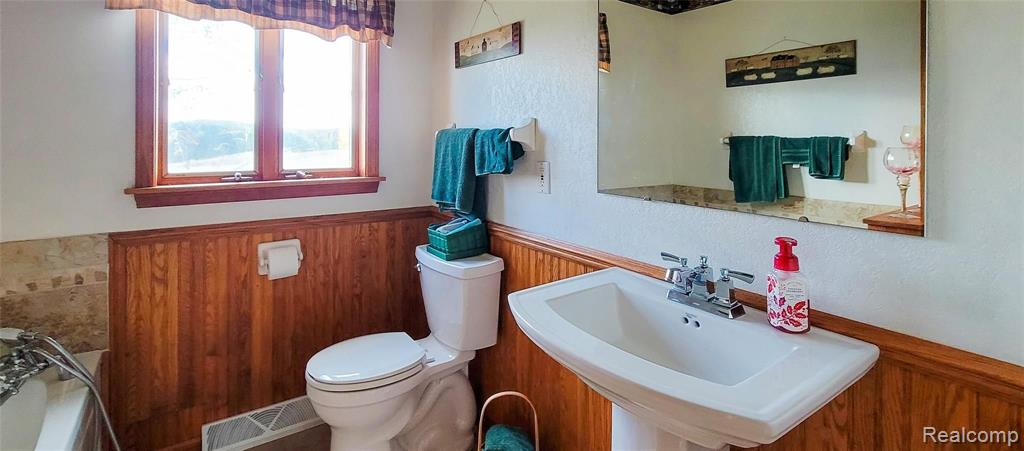 6815 Conrad Road Mayville, MI 48744 - Photo 44 of 58