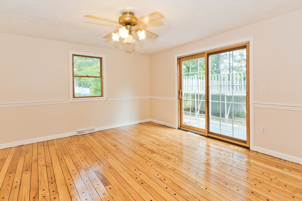 22 Emery Road Townsend, MA 01469 - Photo 8 of 8