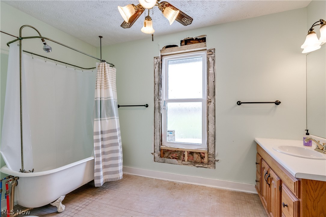 4541 Waterloo Road Atwater, OH 44201 - Photo 24 of 35
