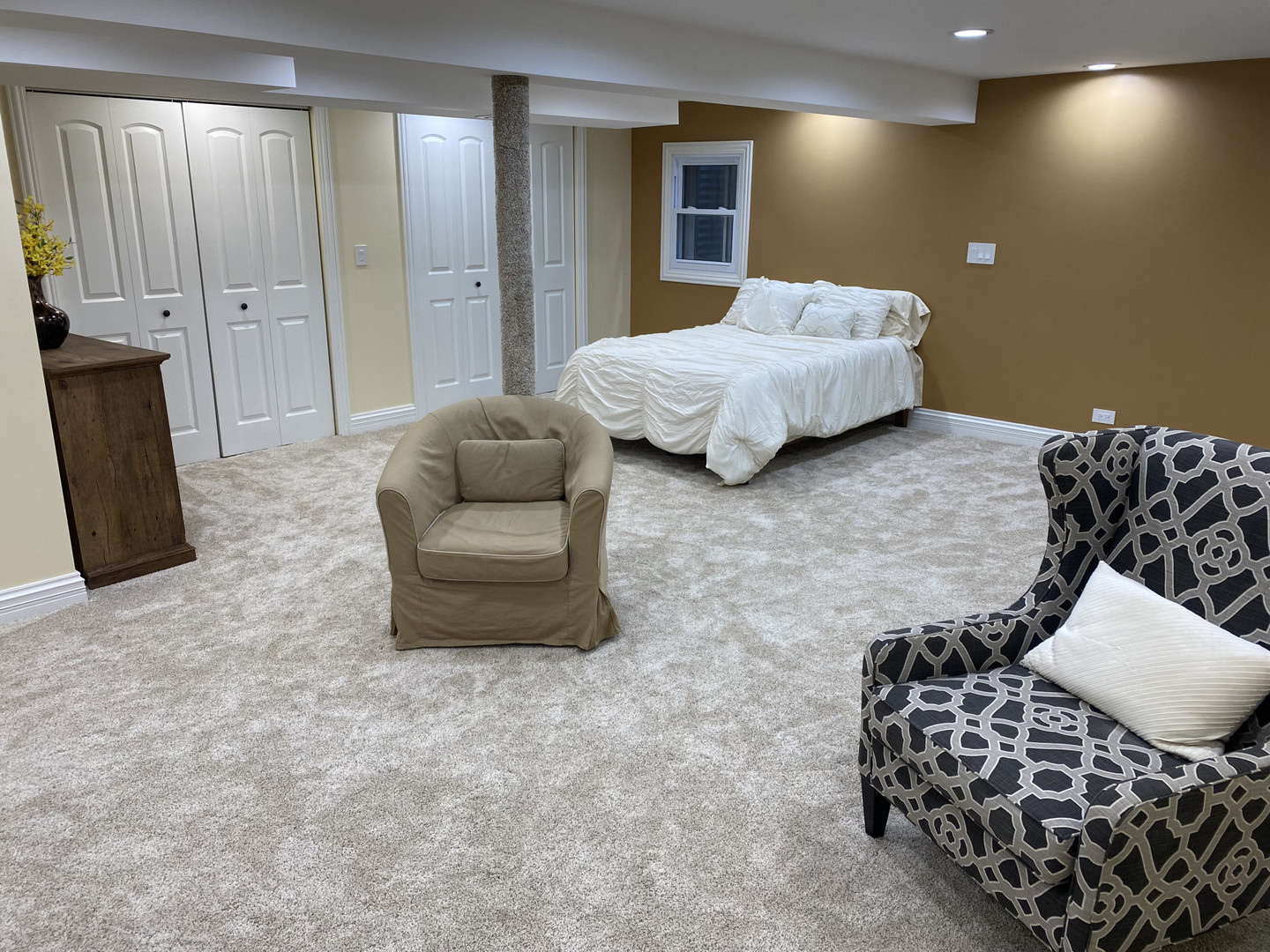 924 Surrey Road Addison, IL 60101 - Photo 14 of 29