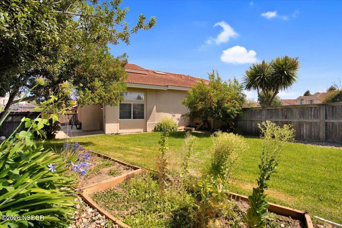 1248 Stonebrook Drive Lompoc, CA 93436 - Photo 30 of 38 a view of a backyard