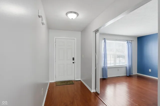 $359,900 | 5012 Birmingham Drive, Indianapolis, IN 46235