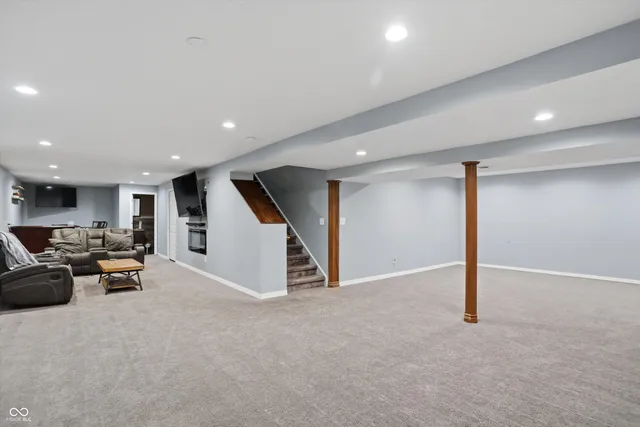 $359,900 | 5012 Birmingham Drive, Indianapolis, IN 46235