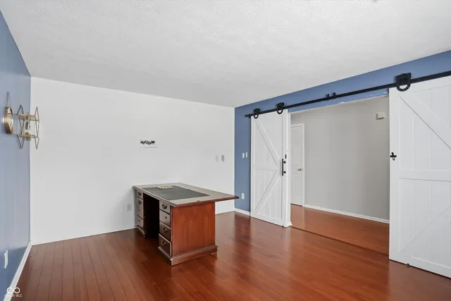 $359,900 | 5012 Birmingham Drive, Indianapolis, IN 46235