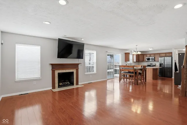 $359,900 | 5012 Birmingham Drive, Indianapolis, IN 46235