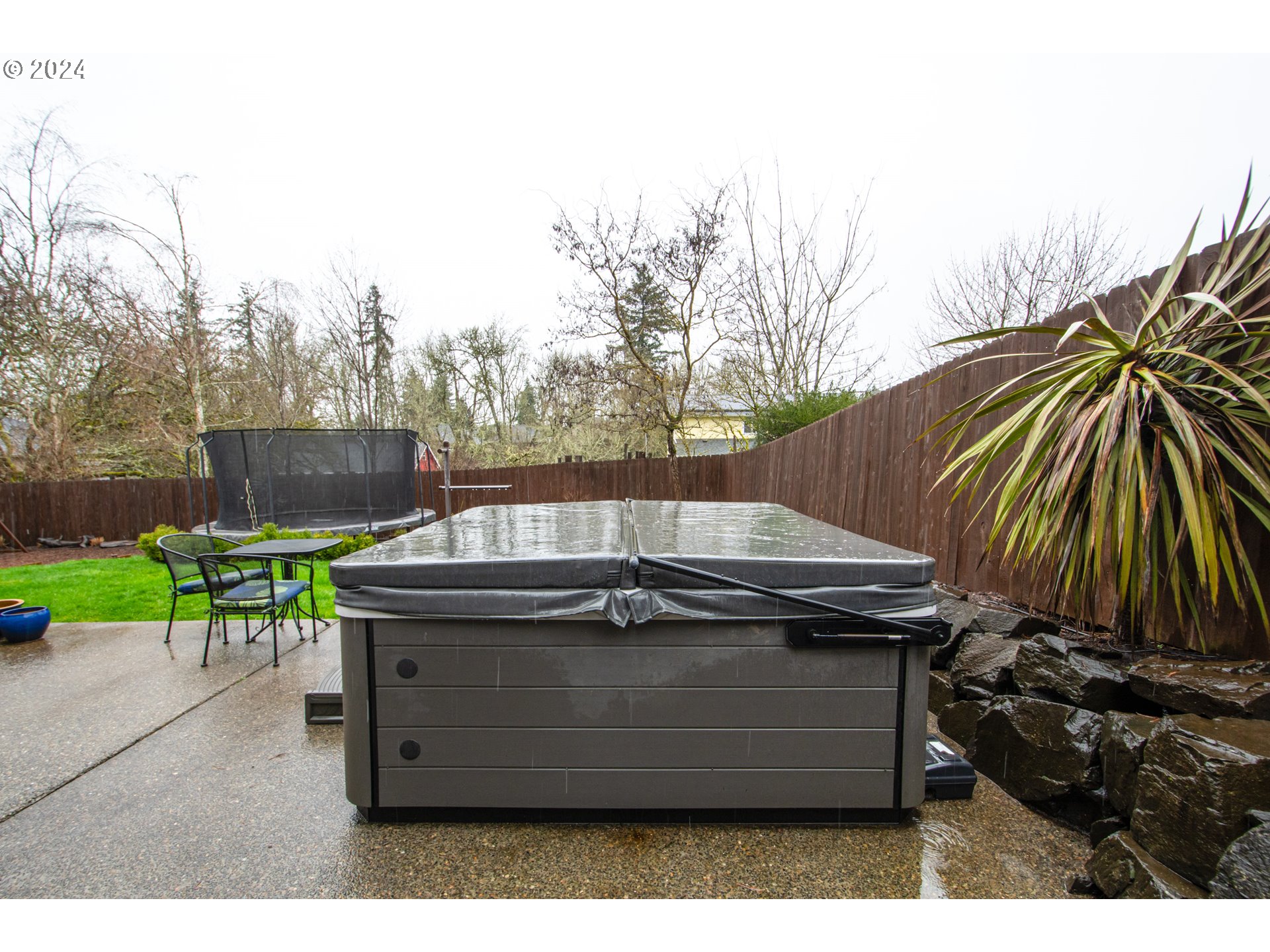 2804 Northeast 167th Circle Ridgefield, WA 98642 - Photo 30 of 36 a view of outdoor space with a sink