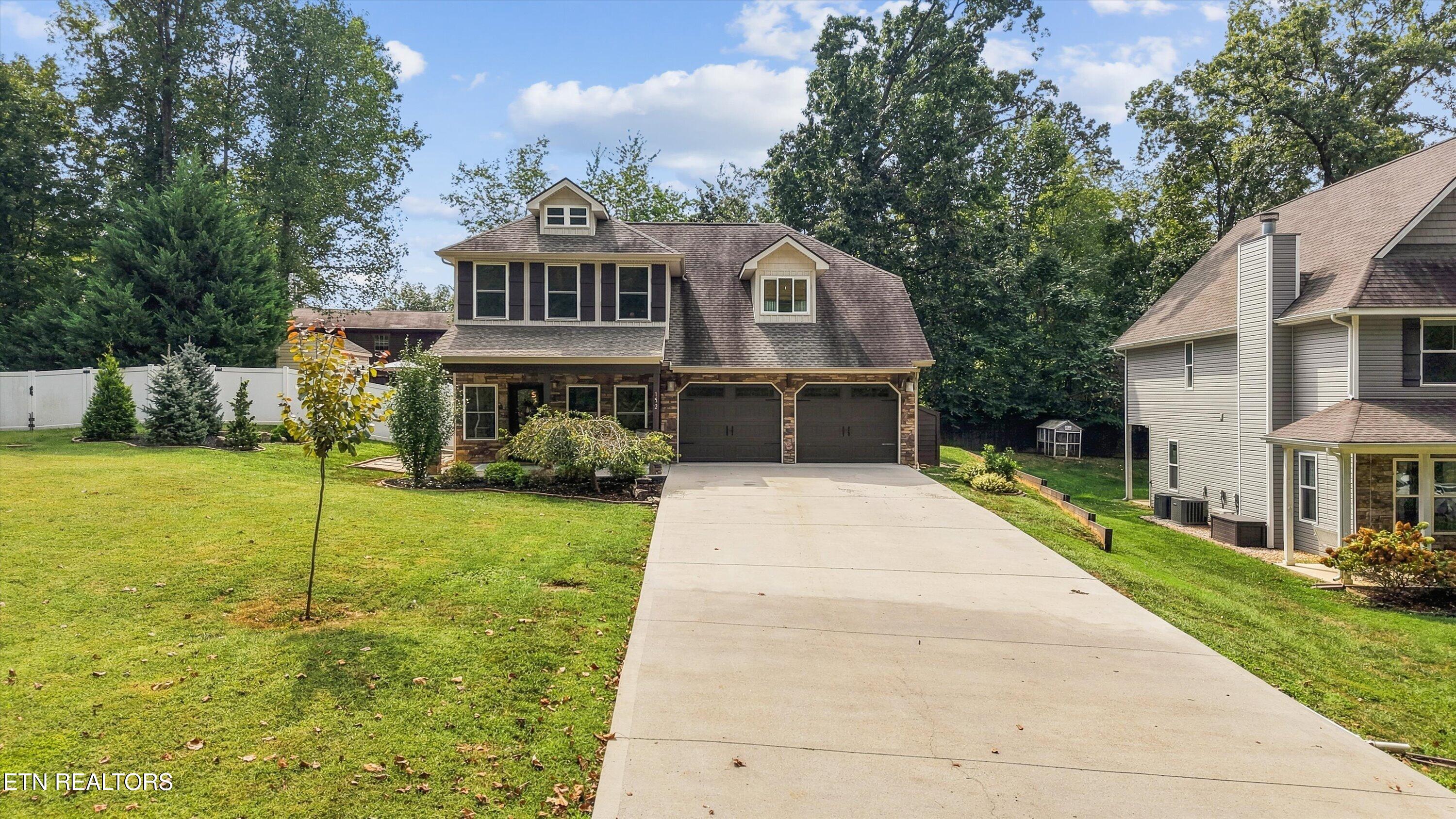 152 Wakefield Road Knoxville, TN 37922 - Photo 2 of 50 02-152 Wakefield Rd49