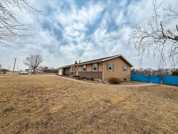 $239,500 | 20172 Prophet Road, Prophetstown, IL 61277