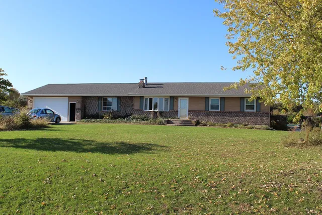 $264,900 | 20172 Prophet Road, Prophetstown, IL 61277