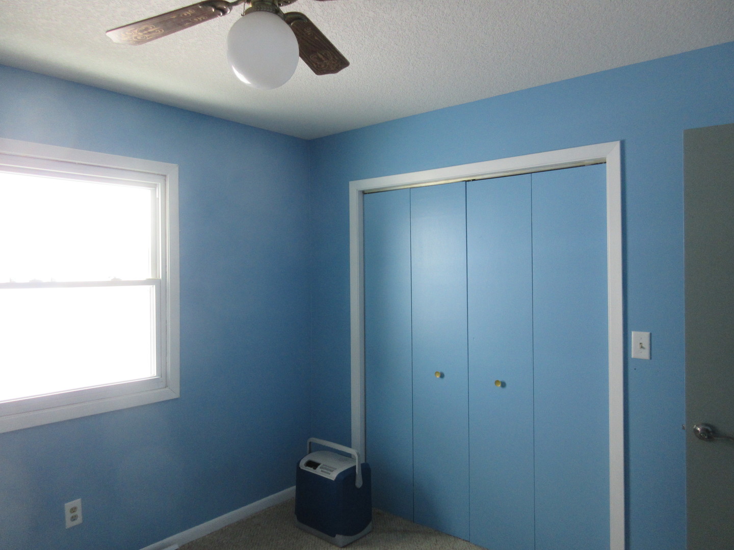 20172 Prophet Road Prophetstown, IL 61277 - Photo 10 of 32 a view of an empty room with a window