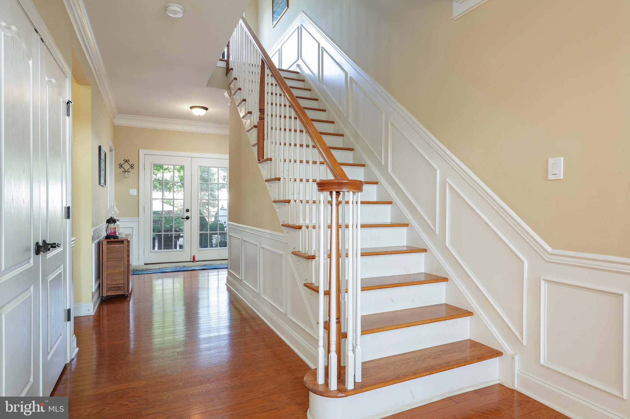 15 Manchester Court Columbus, NJ 08022 - Photo 4 of 80 Foyer