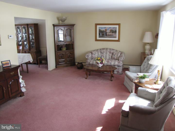 503 McGlynn Road Warminster, PA 18974 - Photo 1 of 19 Gallery Image 1