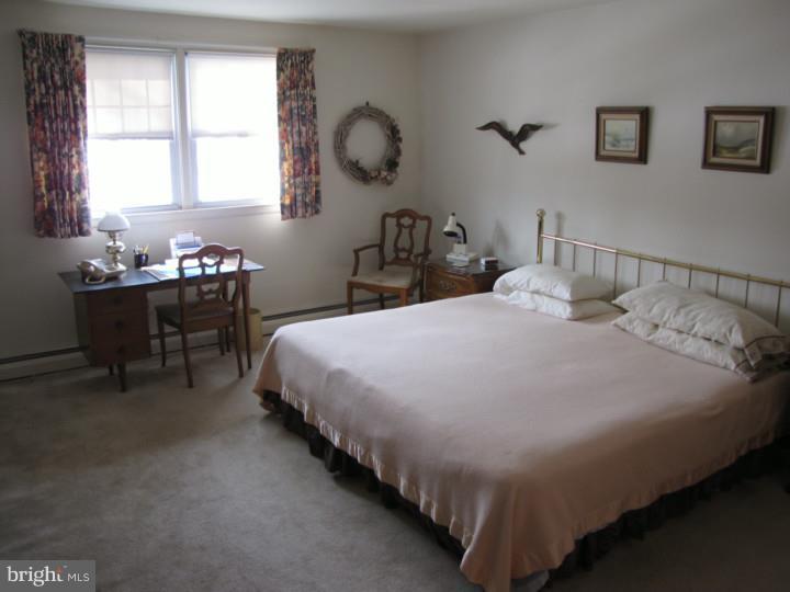 503 McGlynn Road Warminster, PA 18974 - Photo 13 of 19 Gallery Image 13