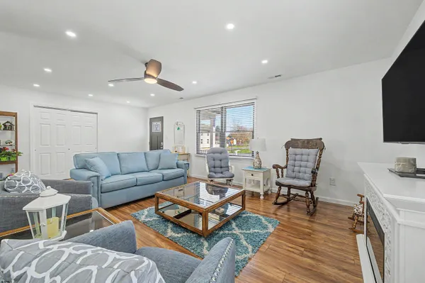 $374,900 | 814 Arago Street, Egg Harbor City, NJ 08215
