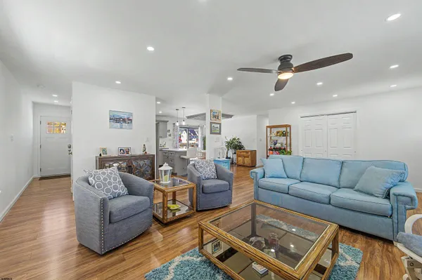 $374,900 | 814 Arago Street, Egg Harbor City, NJ 08215