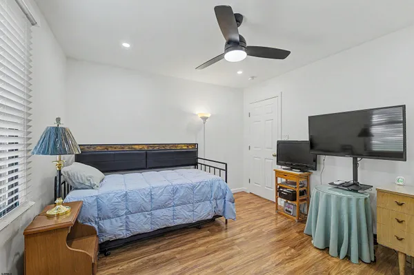 $374,900 | 814 Arago Street, Egg Harbor City, NJ 08215