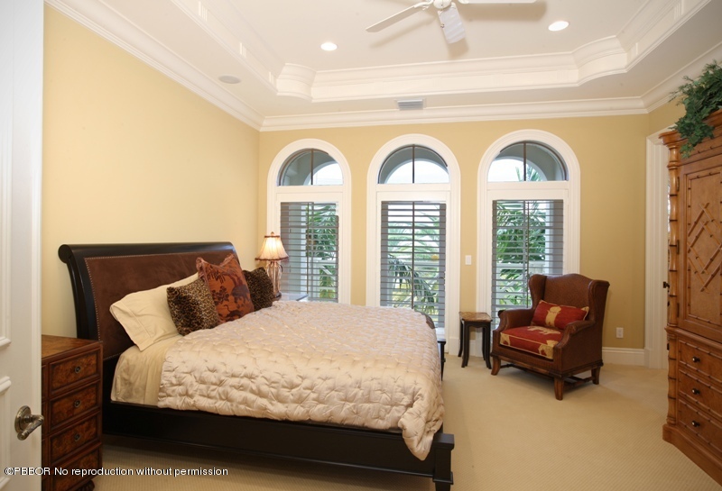 69 Curlew Road Manalapan, FL 33462 - Photo 18 of 27 Guest Bedroom