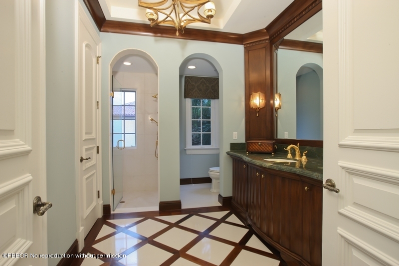 69 Curlew Road Manalapan, FL 33462 - Photo 21 of 27 Guest Bathroom