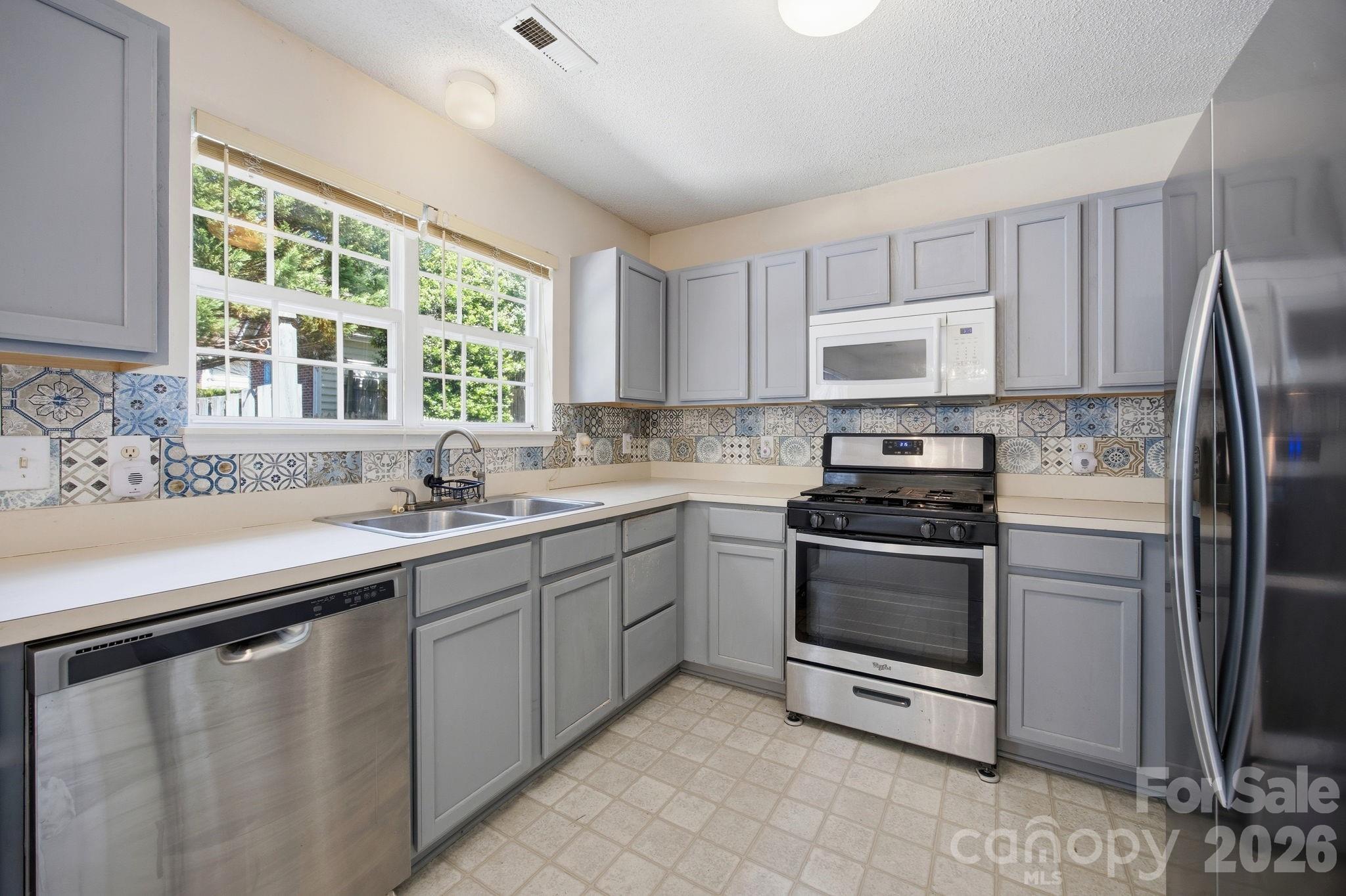8616 Mineral Ridge Way Charlotte, NC 28269 - Photo 24 of 48
