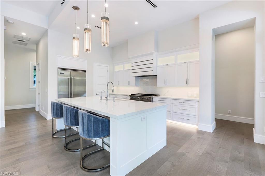 569 Neapolitan Way Naples, FL 34103 - Photo 12 of 50