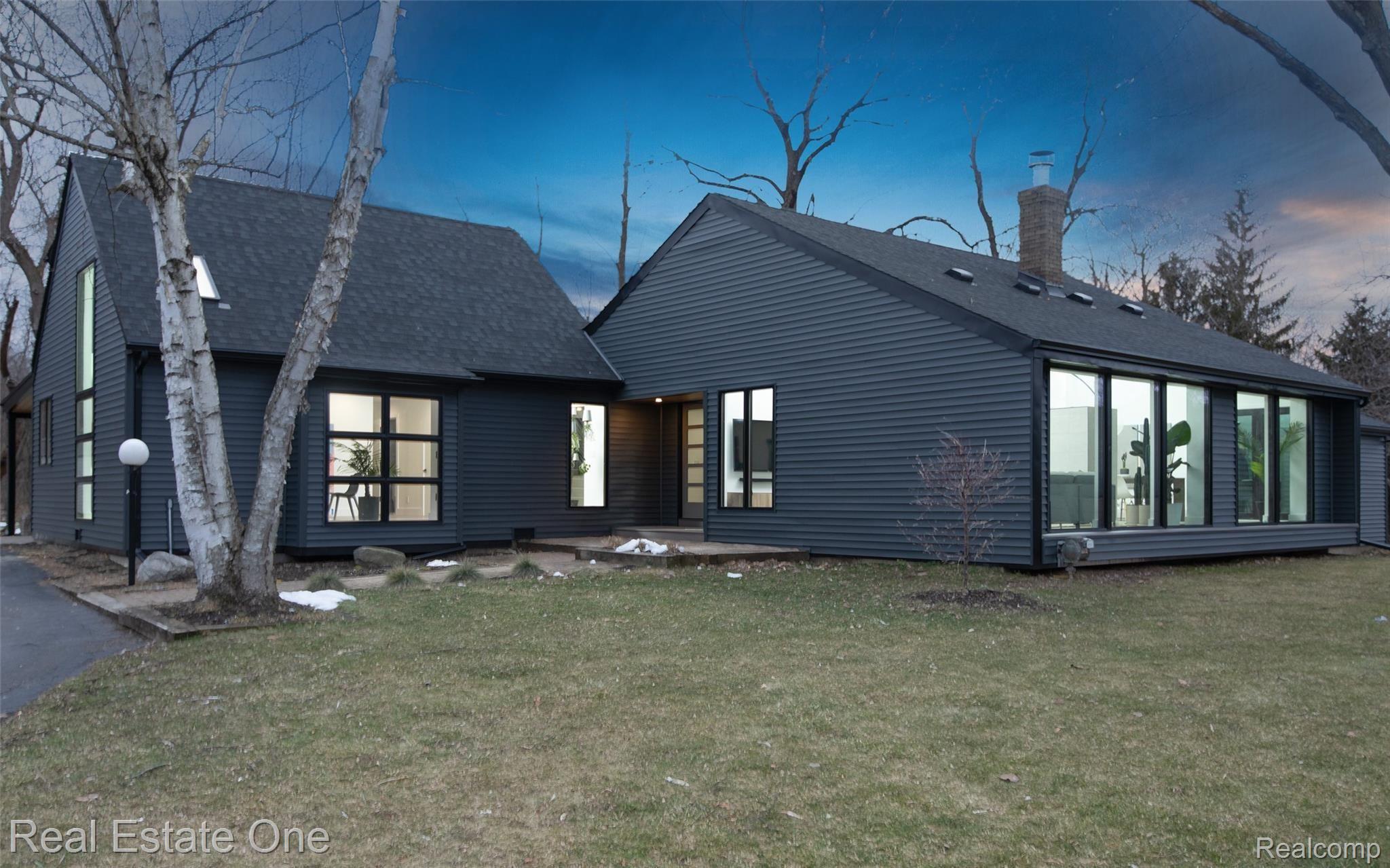 1287 North Livernois Road Rochester, MI 48306 - Photo 2 of 47 1287 N. Livernois_LRT_2020-2