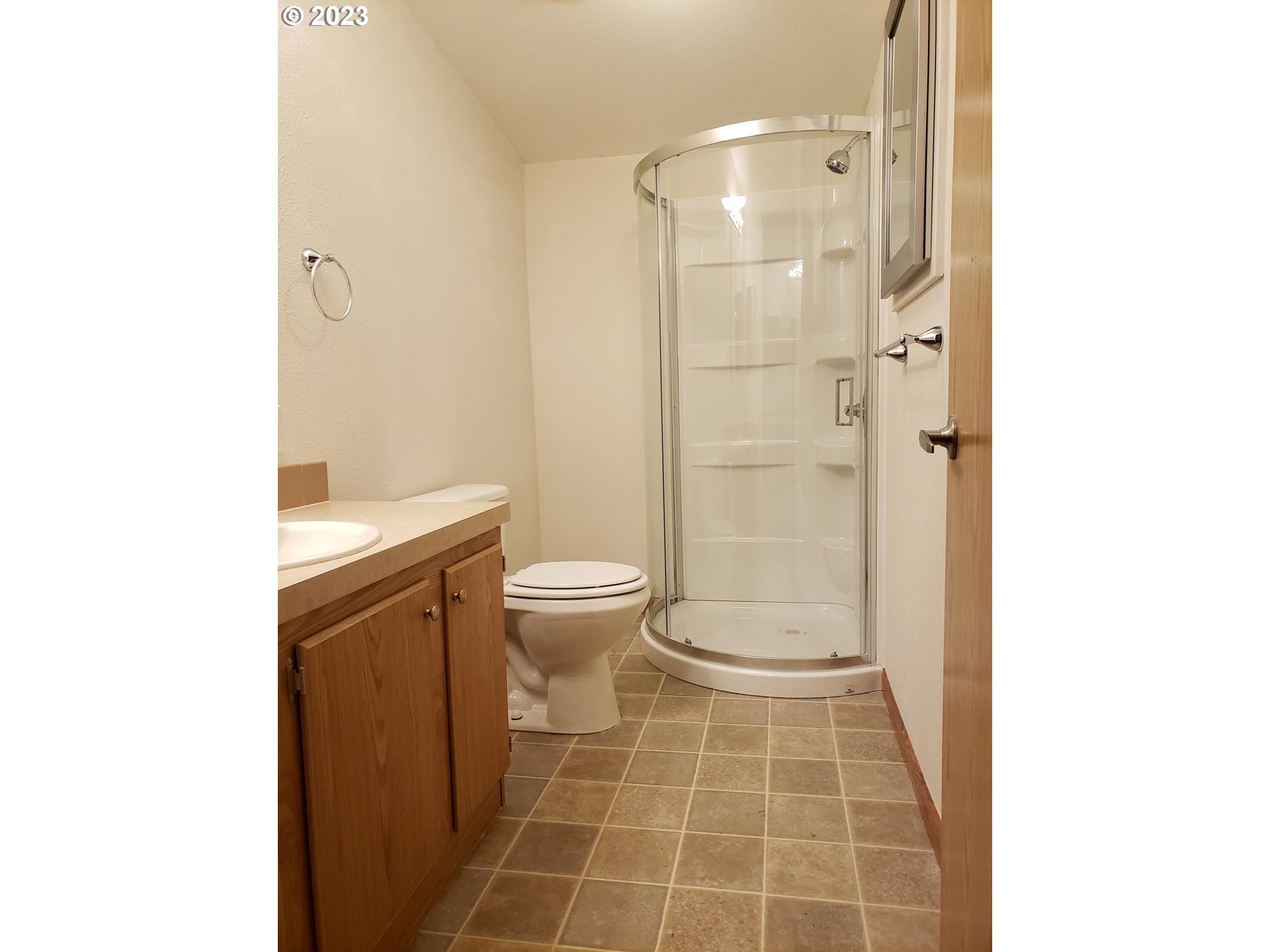 503 Southeast Sheridan Road, Unit 13 Sheridan, OR 97378 - Photo 14 of 22 Gallery Image 14