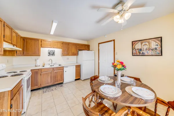 $279,900 | 815 Valerie Lane, Knoxville, TN 37938