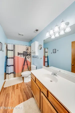 $279,900 | 815 Valerie Lane, Knoxville, TN 37938