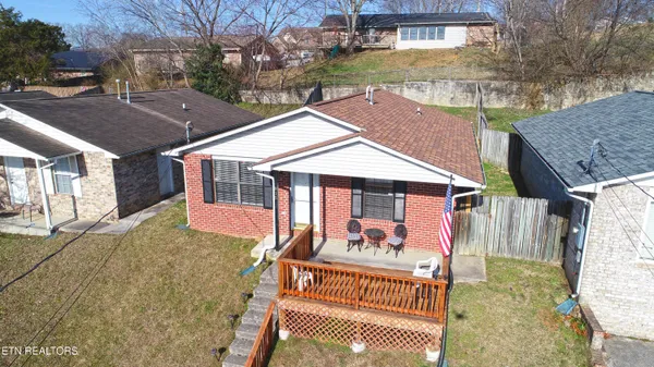 $279,900 | 815 Valerie Lane, Knoxville, TN 37938