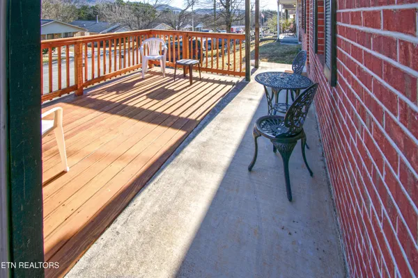 $279,900 | 815 Valerie Lane, Knoxville, TN 37938