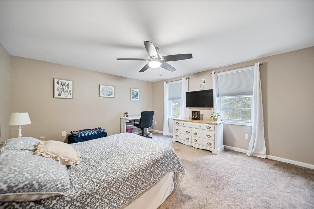 24 Juniper Road, Unit R Derry, NH 03038 - Photo 8 of 40