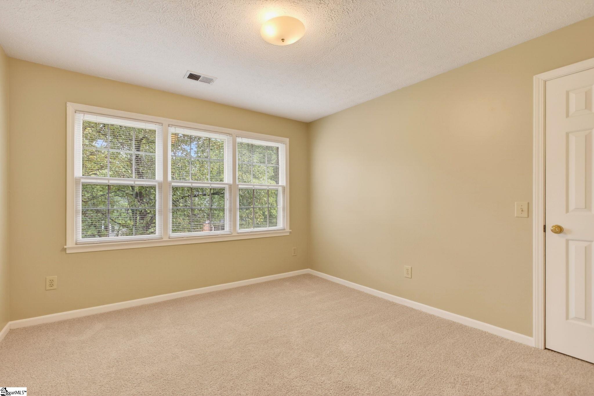 703 East Silverleaf Street Greer, SC 29650 - Photo 26 of 44