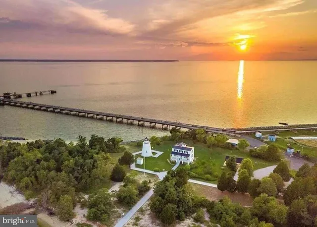 $1,995 | 45302 Bloch Avenue, Piney Point, MD 20674