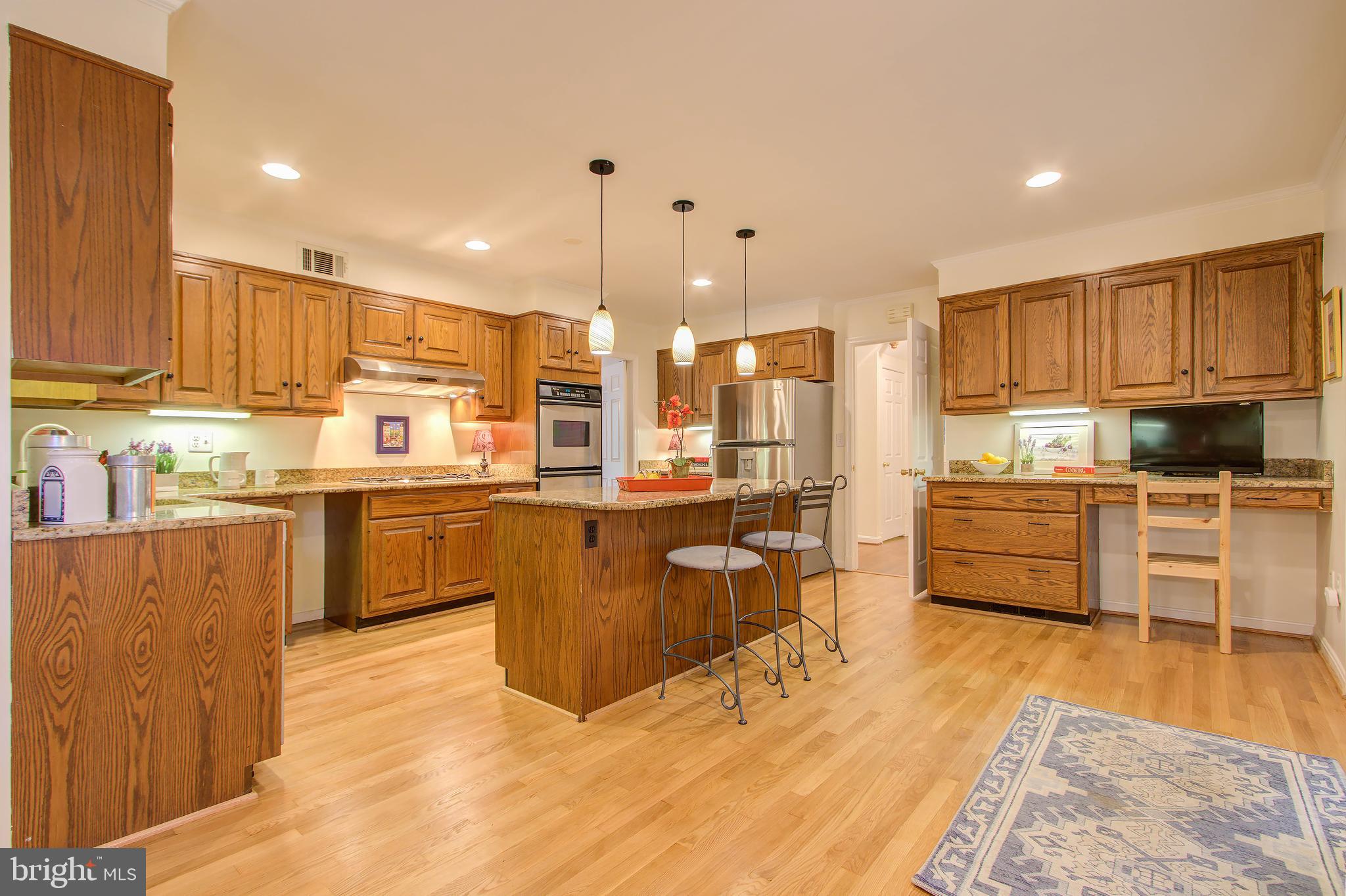 9706 Spring Ridge Lane Vienna, VA 22182 - Photo 13 of 44 Kitchen
