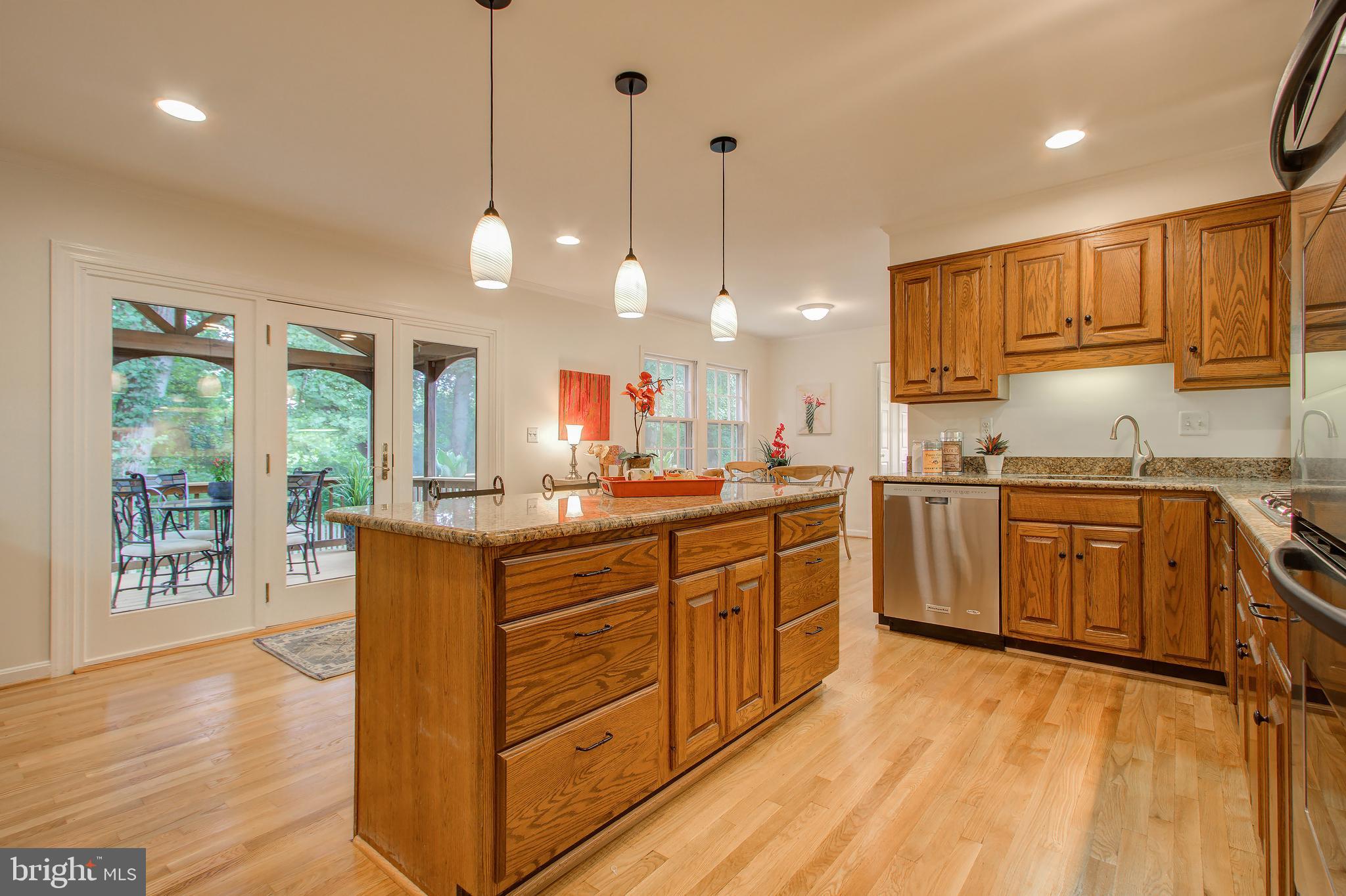 9706 Spring Ridge Lane Vienna, VA 22182 - Photo 16 of 44 Kitchen