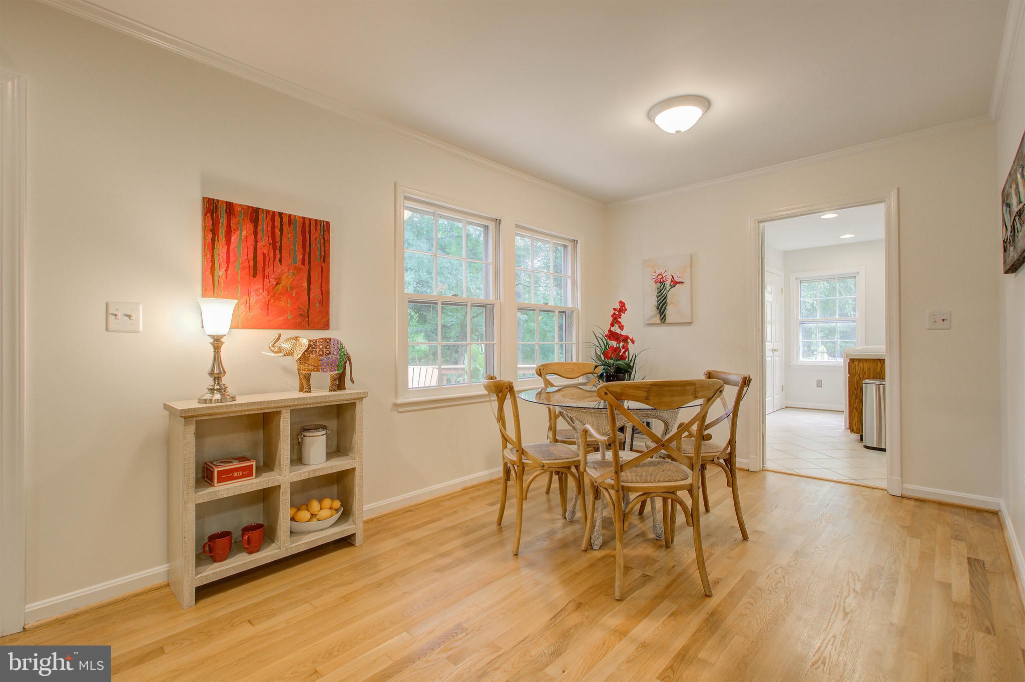 9706 Spring Ridge Lane Vienna, VA 22182 - Photo 17 of 44 Kitchen - eat in