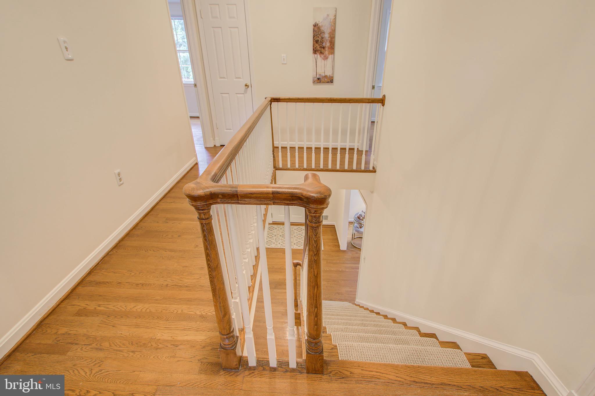 9706 Spring Ridge Lane Vienna, VA 22182 - Photo 21 of 44 Upper Hall
