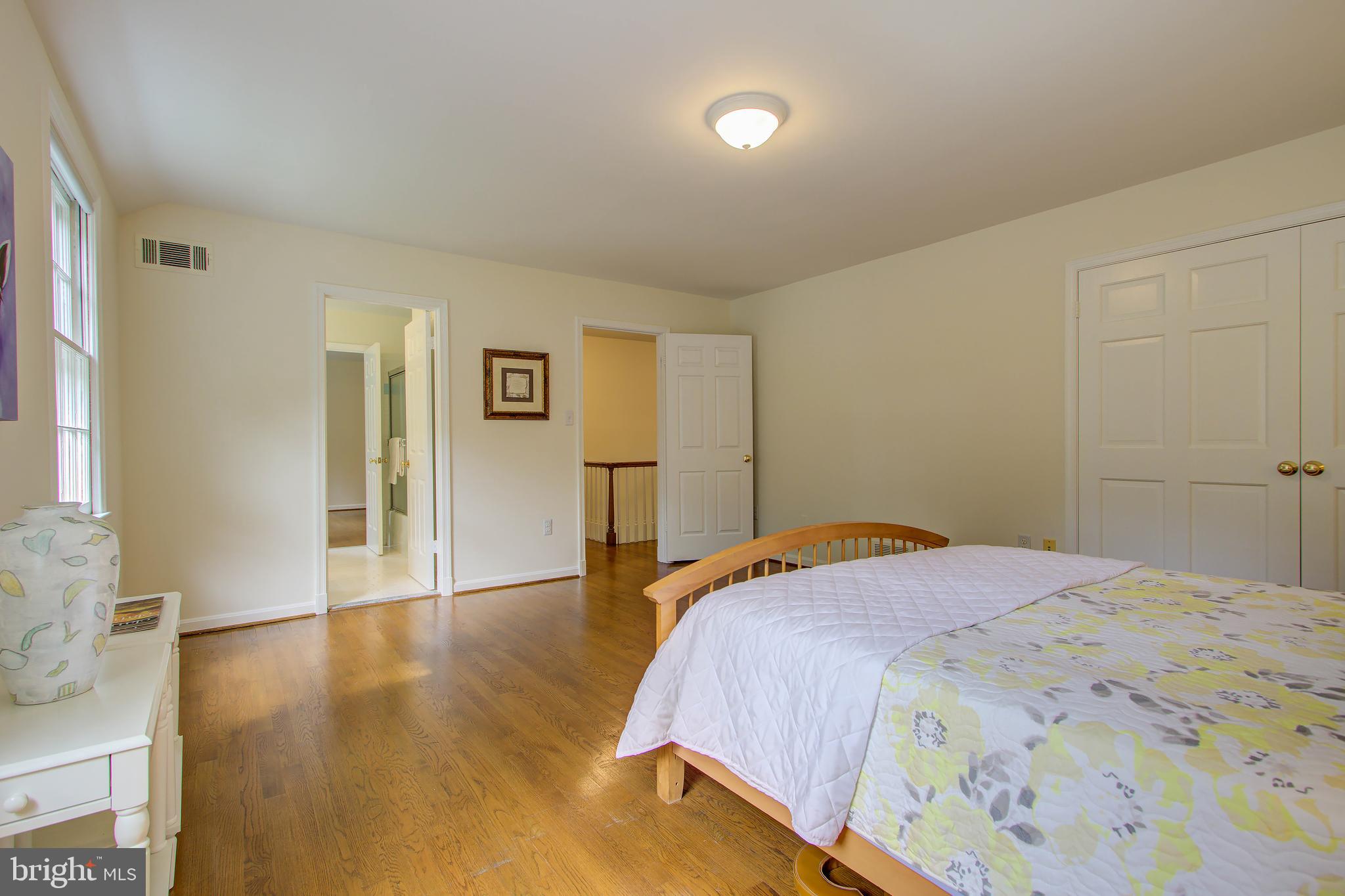9706 Spring Ridge Lane Vienna, VA 22182 - Photo 30 of 44 Bedroom #3