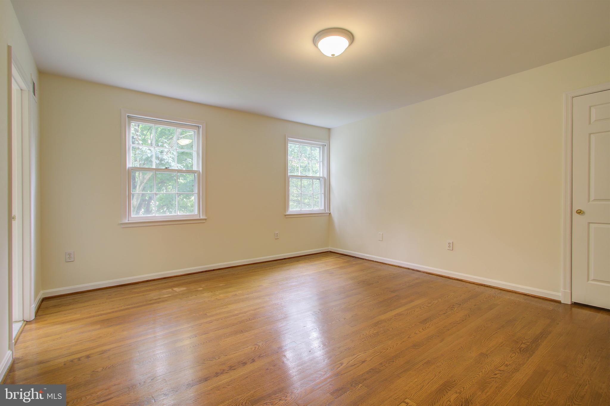 9706 Spring Ridge Lane Vienna, VA 22182 - Photo 33 of 44 Bedroom #4