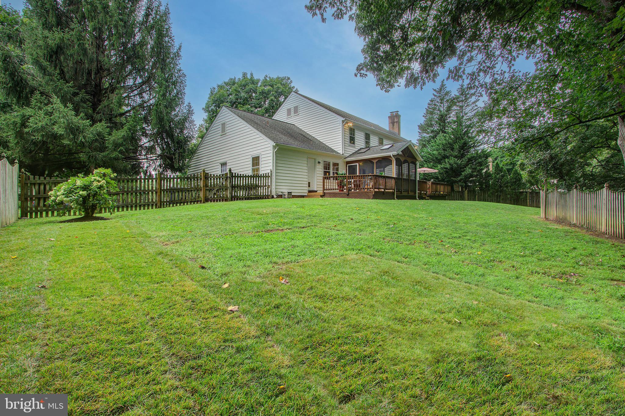 9706 Spring Ridge Lane Vienna, VA 22182 - Photo 42 of 44 Backyard