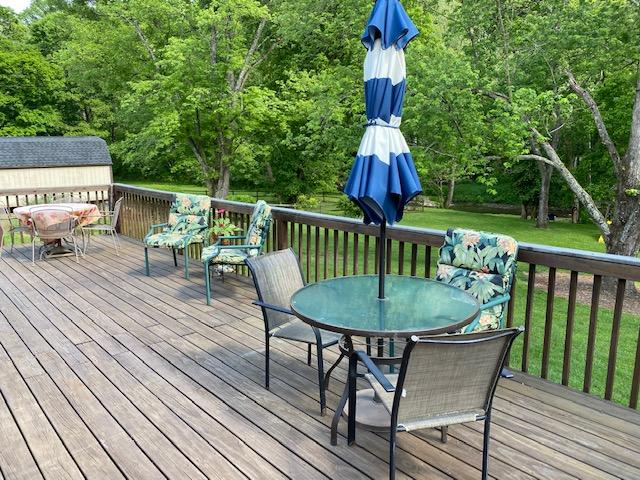 6910 Brookview Road Roanoke, VA 24019 - Photo 9 of 16 IMG_5738