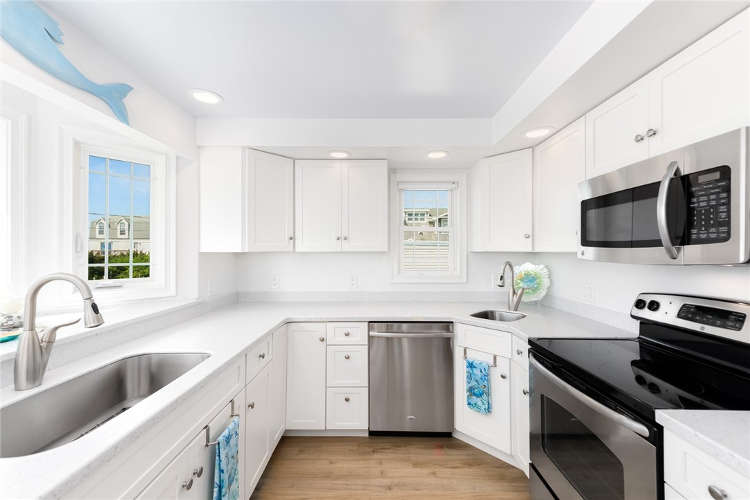 506 East Beach Road Charlestown, RI 02813 - Photo 20 of 36